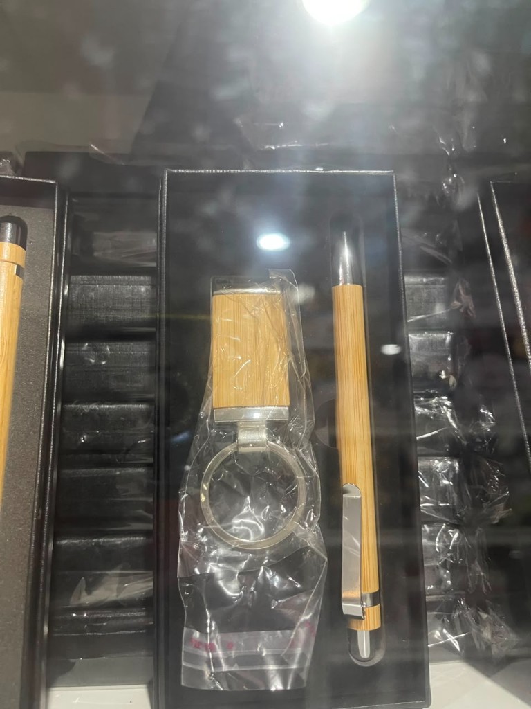 Bamboo wooden pen and keychain gift set